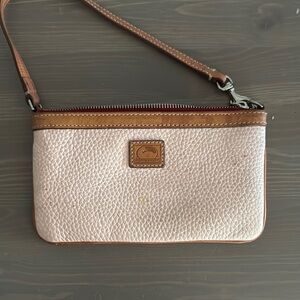 Dooney & Bourke Tan and Cream Leather Wristlet